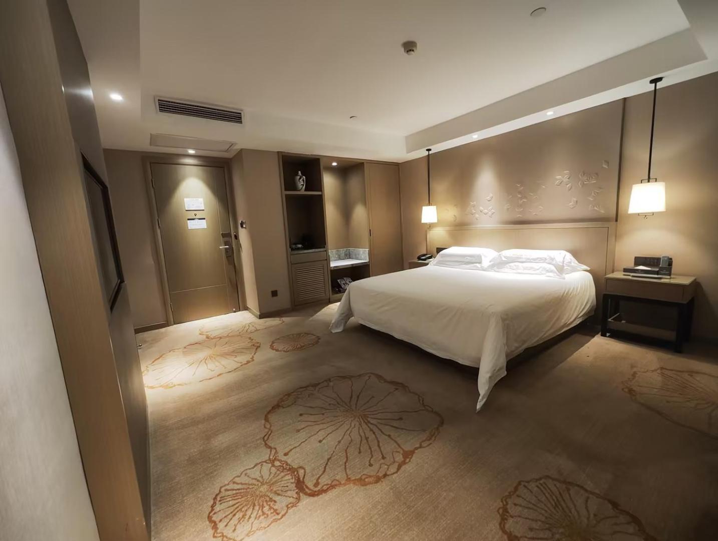 ยีวู บายแลนด์ สตาร์ โฮเต็ล Hotel อี้วู ภายนอก รูปภาพ