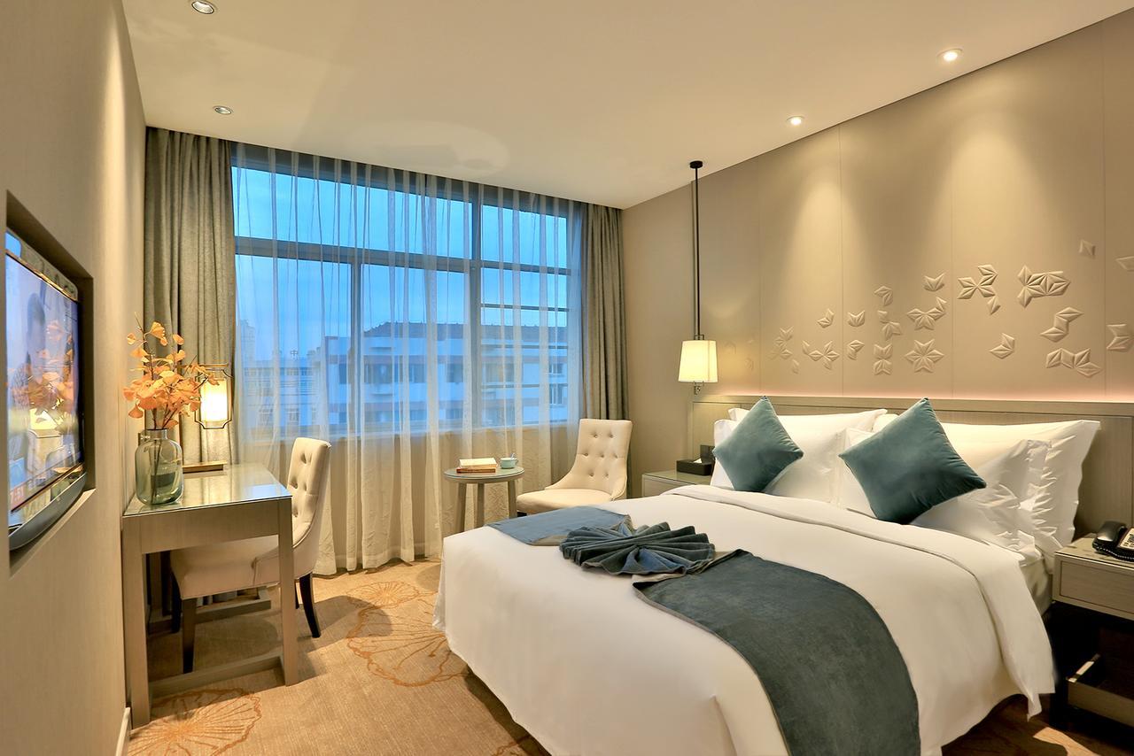 ยีวู บายแลนด์ สตาร์ โฮเต็ล Hotel อี้วู ภายนอก รูปภาพ